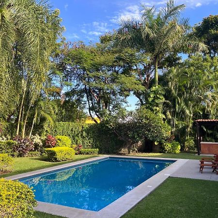 Superb Villa Retreat In Beautiful Gated Community Walking Distance From Local Shops Tezoyuca ภายนอก รูปภาพ