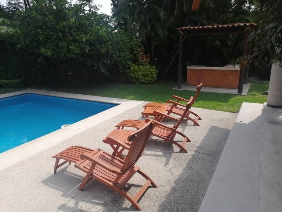 Superb Villa Retreat In Beautiful Gated Community Walking Distance From Local Shops Tezoyuca ภายนอก รูปภาพ