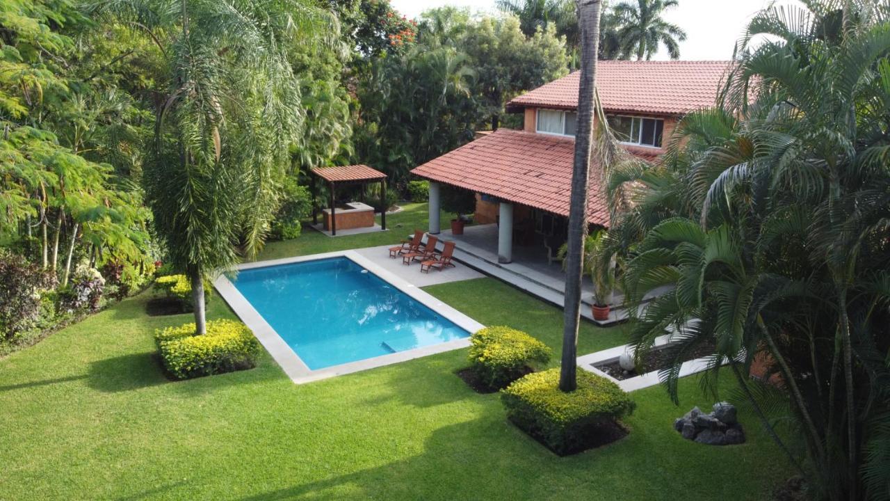 Superb Villa Retreat In Beautiful Gated Community Walking Distance From Local Shops Tezoyuca ภายนอก รูปภาพ